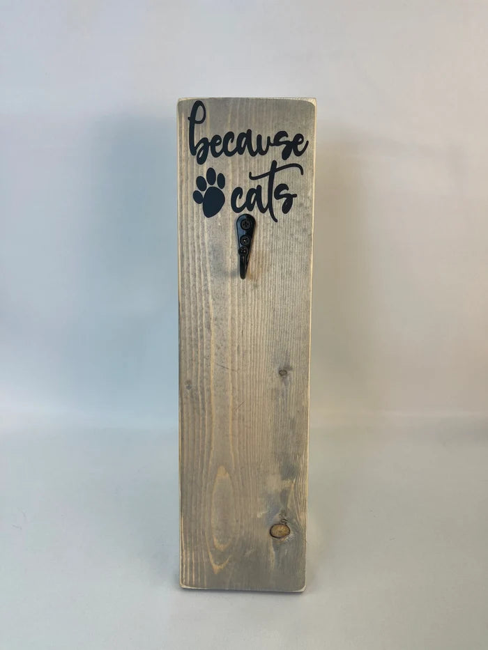 Lint Roller Hanger