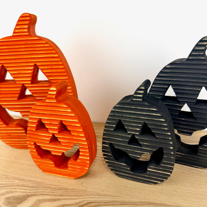Ridged Wood Jack O Lantern, Orange or Black, 2 sizes