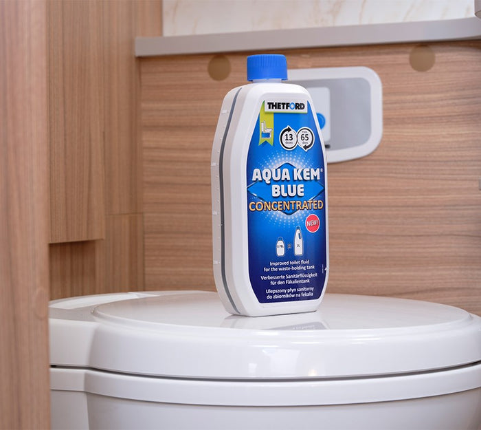 Thetford - Aqua Kem Blue Concentrate Toilet Chemical | Toilet Chemical