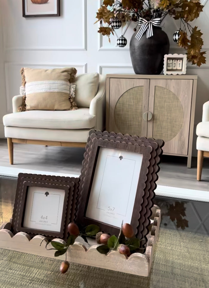 Wood Scallop Photo Frame, 4 sizes, 5 colors